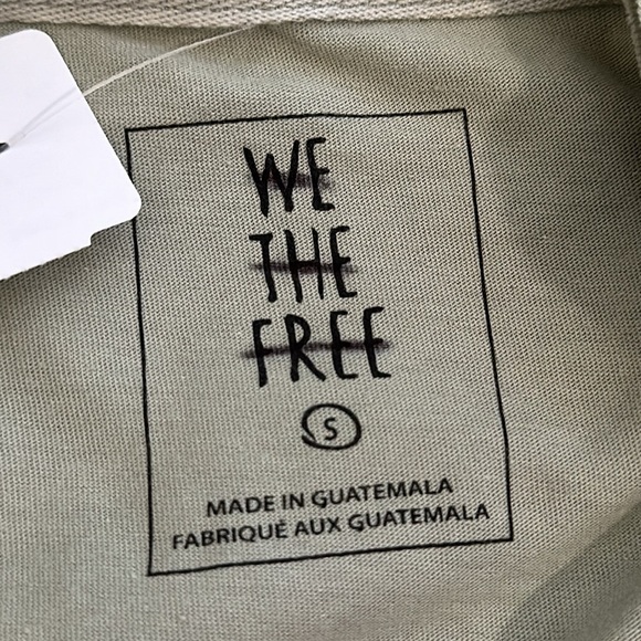 Free People Women's Green raw edge perfect tee -shirt size small NWT - Picture 10 of 12